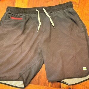 Vuori Black Athletic Men's Shorts with Gray Accents size XL